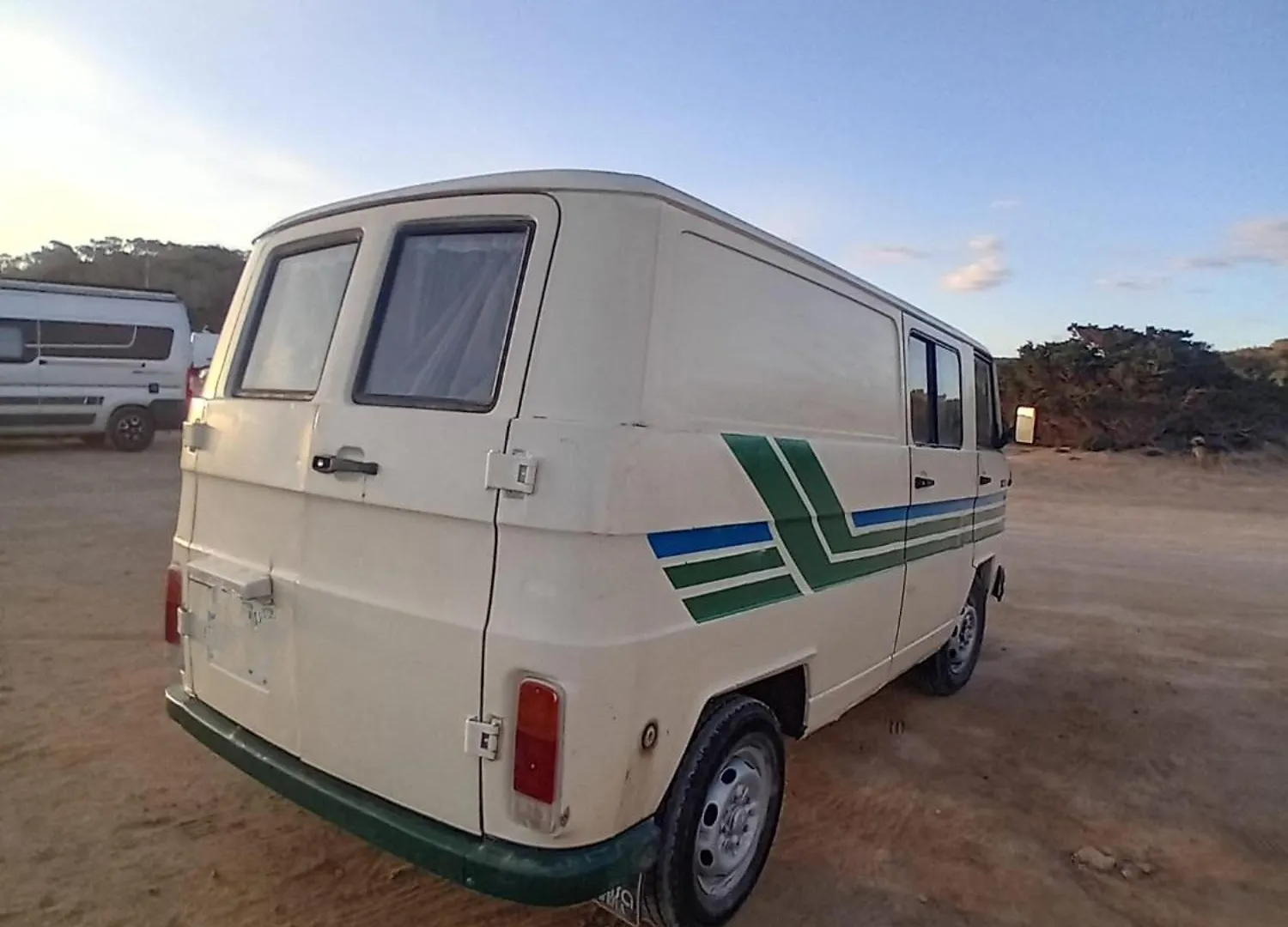 Canary Van For Drive, Near To Tfs Mercedes Mb Costa Adeje  Spain