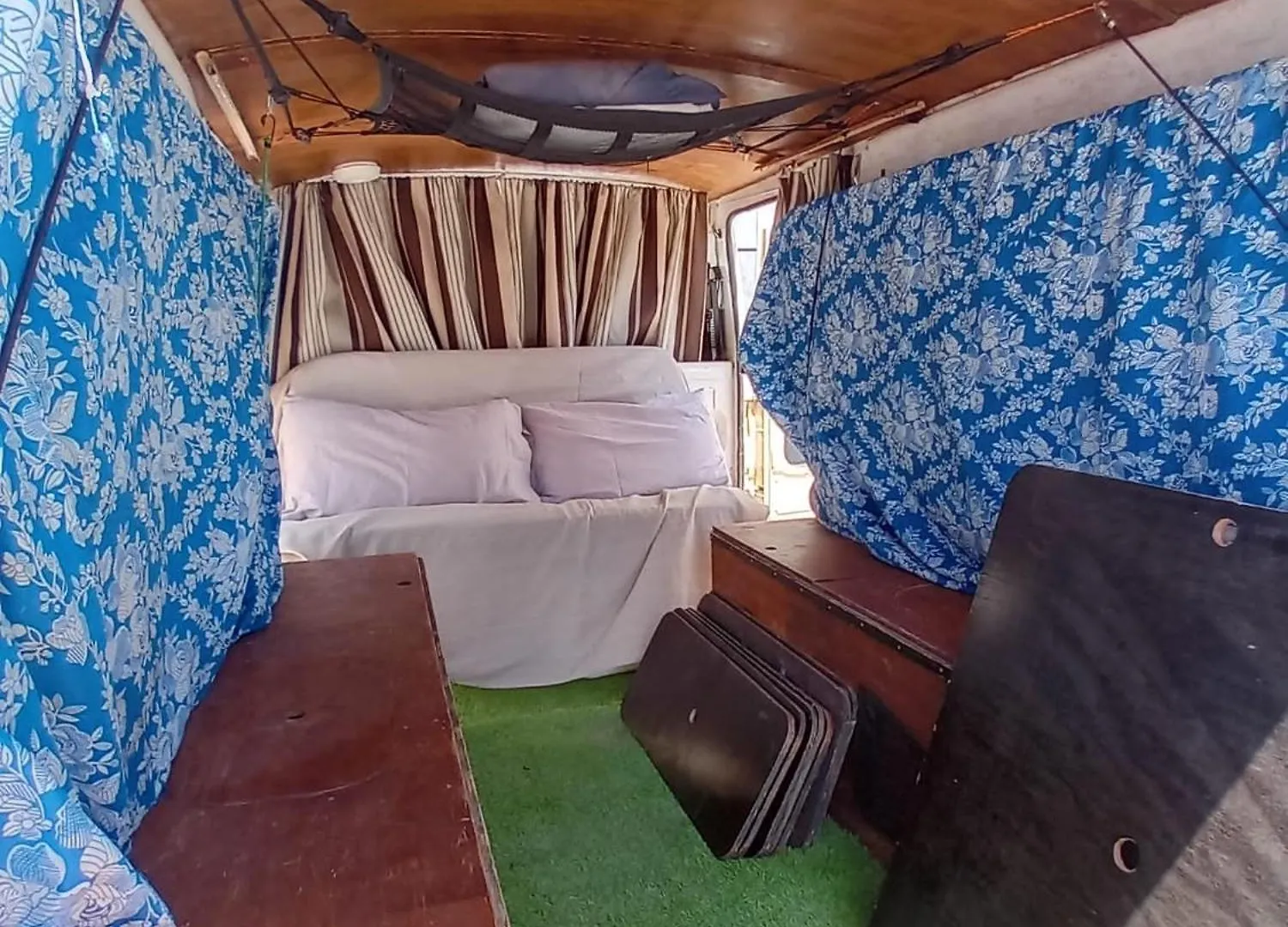 Canary Van For Drive, Near To Tfs Mercedes Mb Costa Adeje  0*, Costa Adeje (Tenerife) Spain